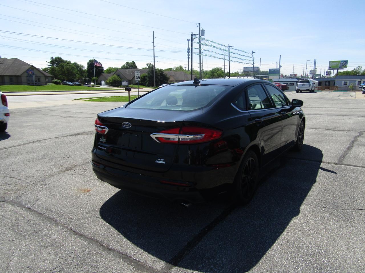 Ford Fusion SE 2020