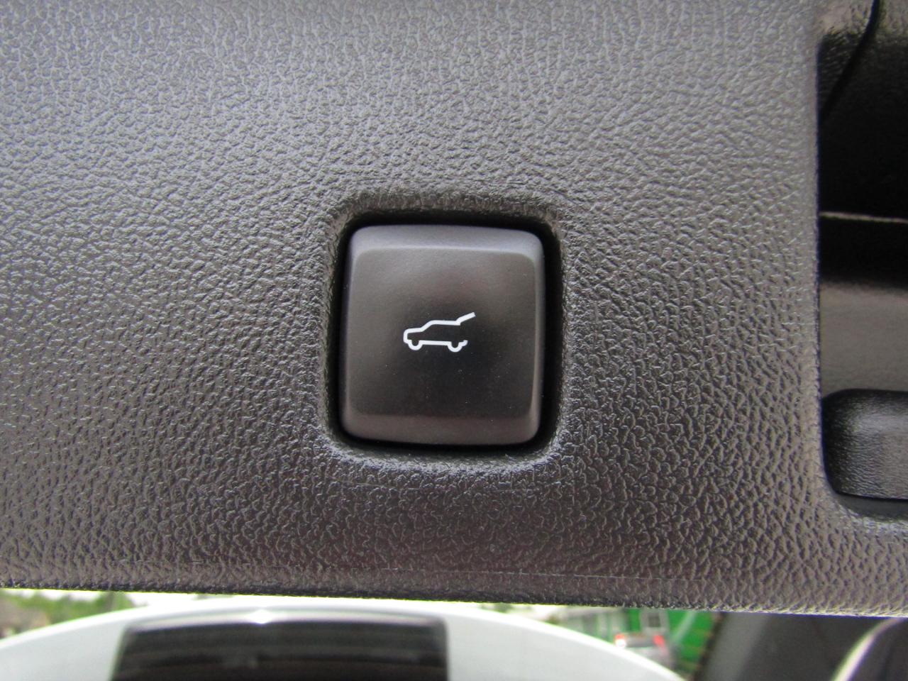 Ford Escape Titanium 4WD 2022