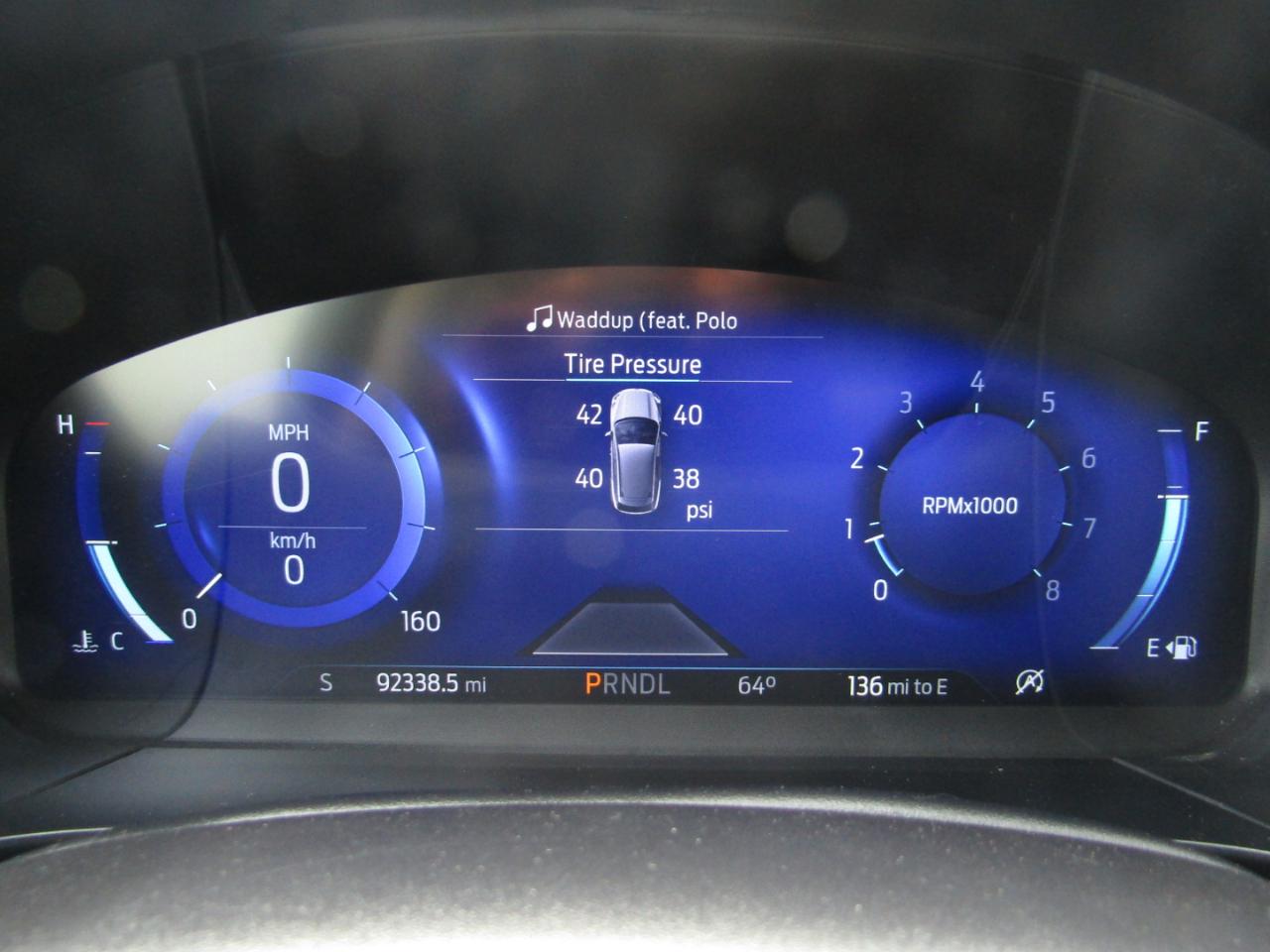 Ford Escape Titanium 4WD 2022