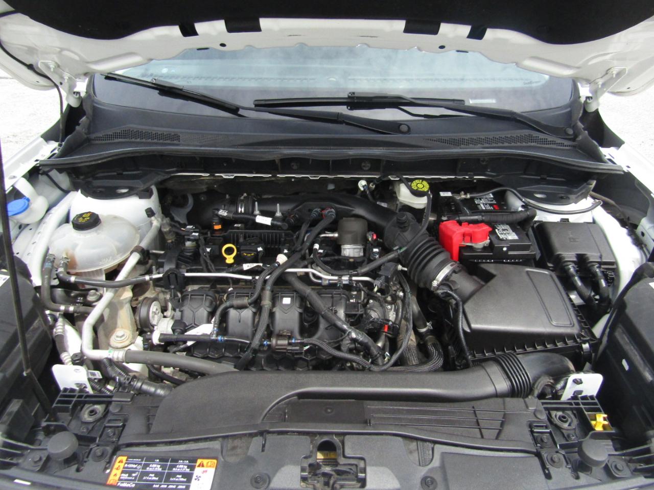 Ford Escape Titanium 4WD 2022