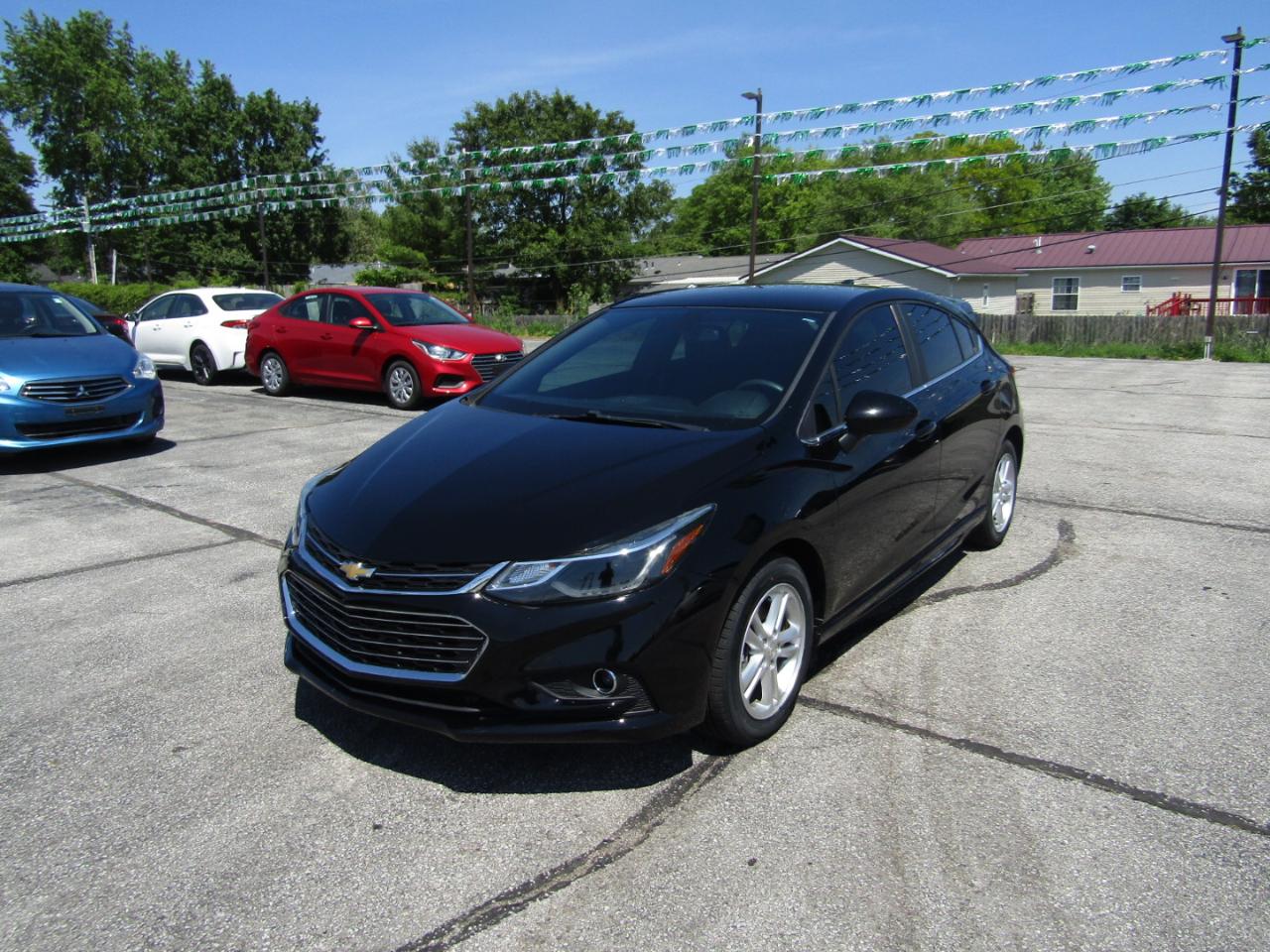 Chevrolet Cruze LT Auto Hatchback 2017