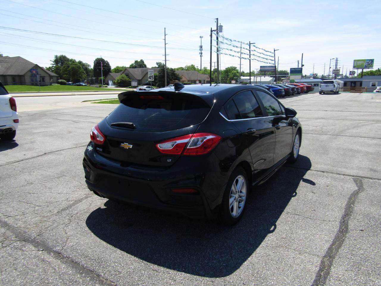 Chevrolet Cruze LT Auto Hatchback 2017