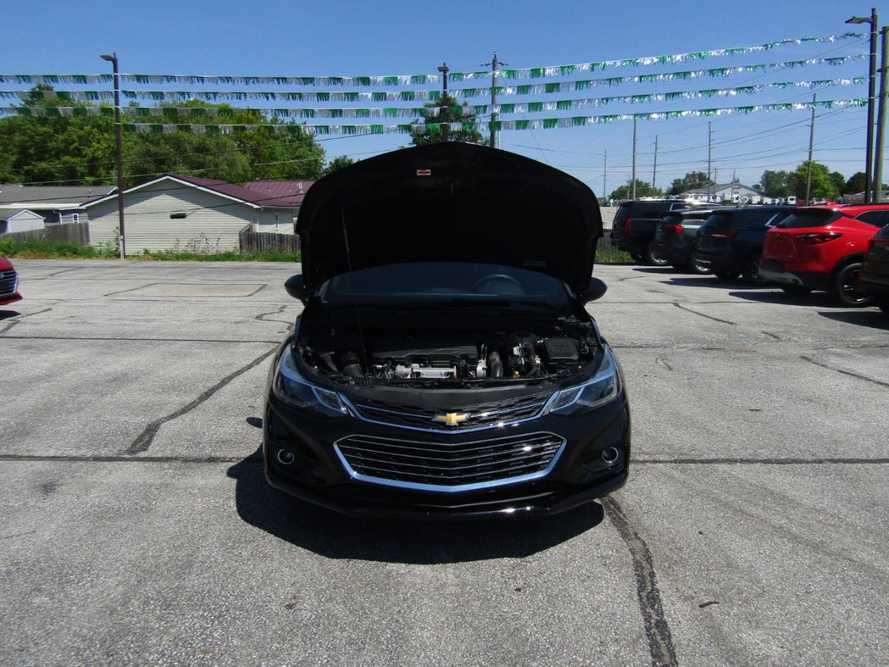 Chevrolet Cruze LT Auto Hatchback 2017
