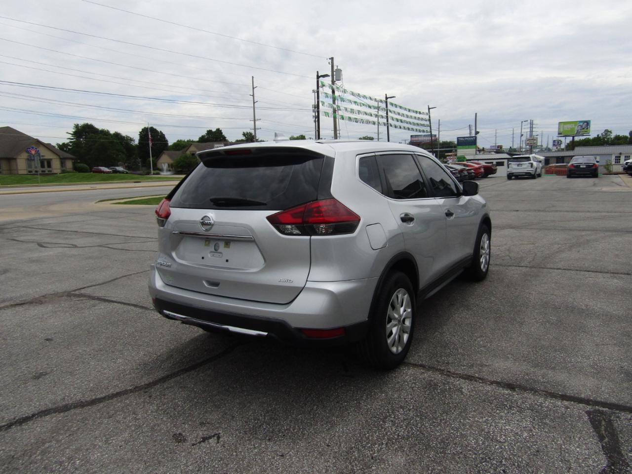 Nissan Rogue S AWD 2019