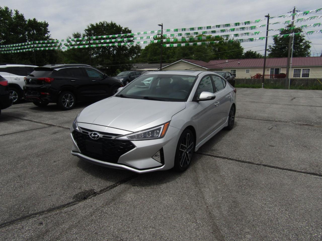 Hyundai Elantra  2019