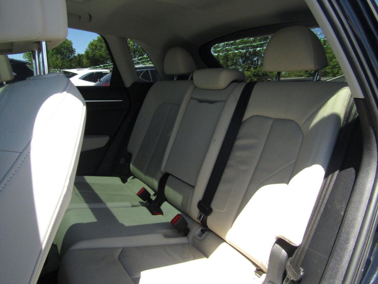 Audi Q3 S line Premium quattro 2021