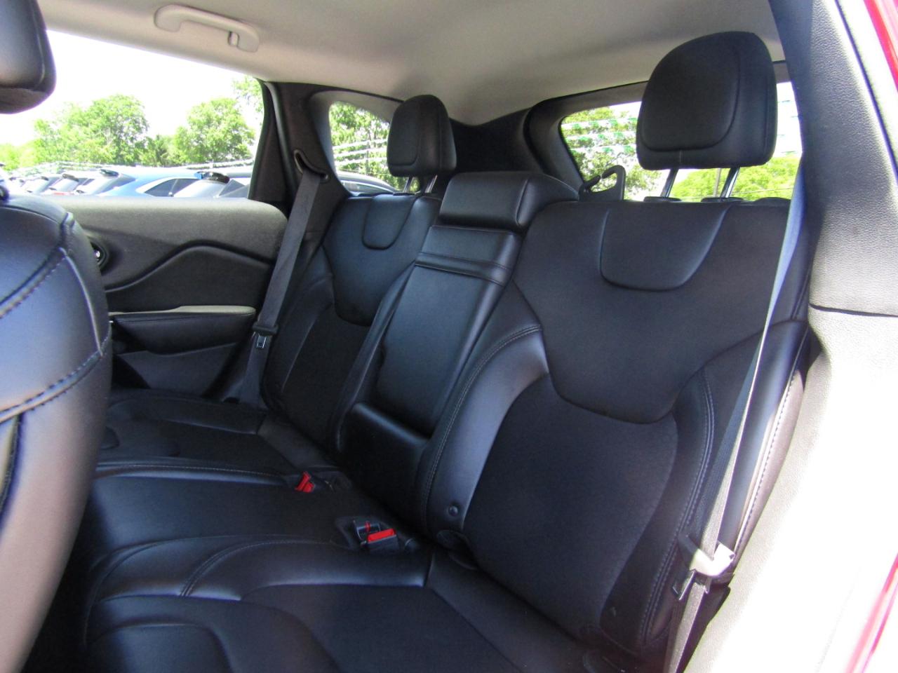 Jeep Cherokee Latitude Plus 4WD 2019