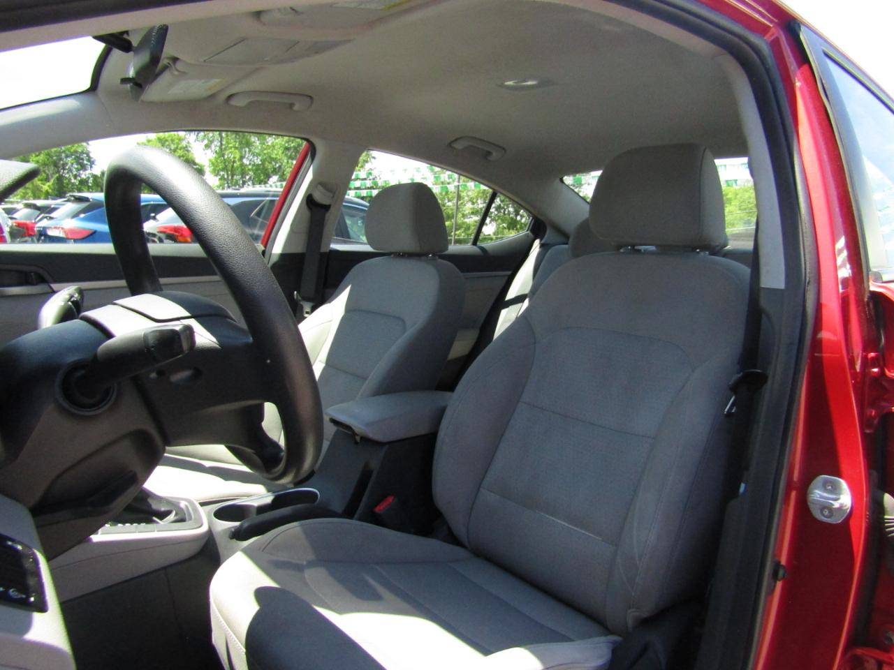 Hyundai Elantra SE 2017