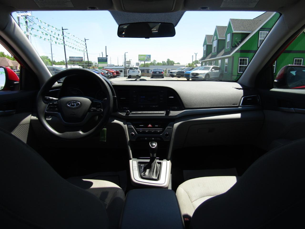 Hyundai Elantra SE 2017