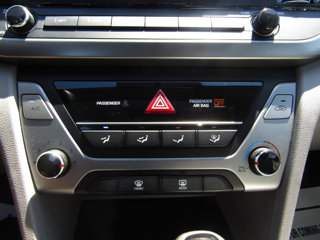 Hyundai Elantra SE 2017