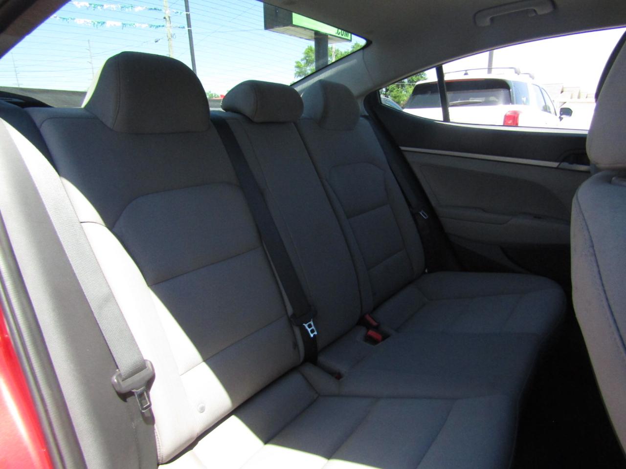 Hyundai Elantra SE 2017