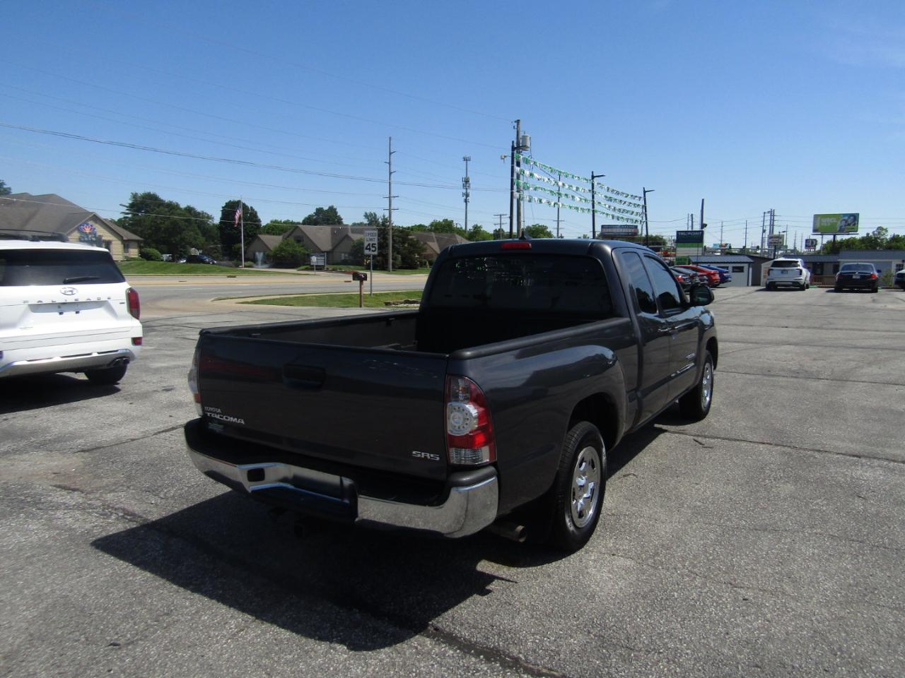 Toyota Tacoma  2015