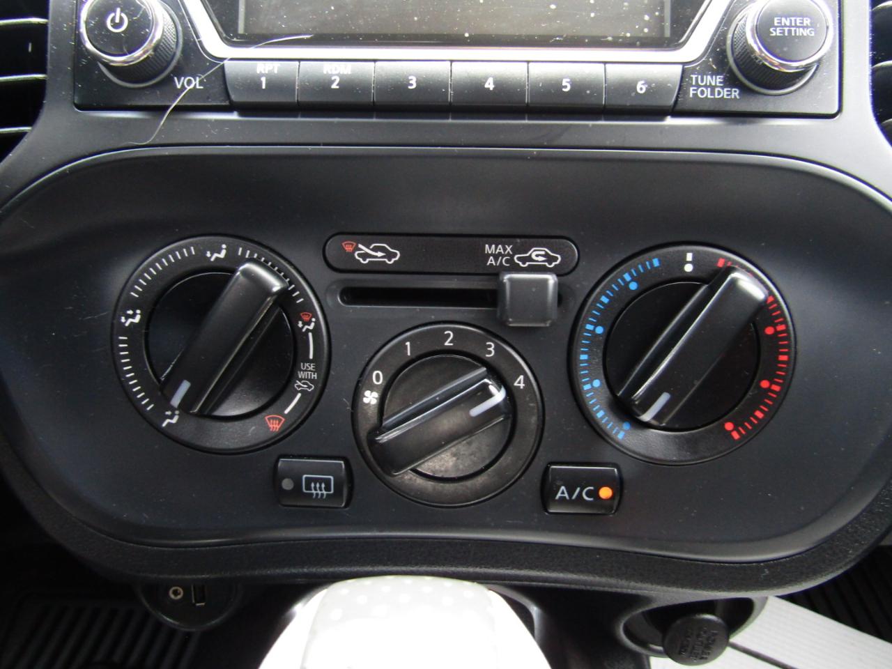 Nissan Juke S AWD 2016