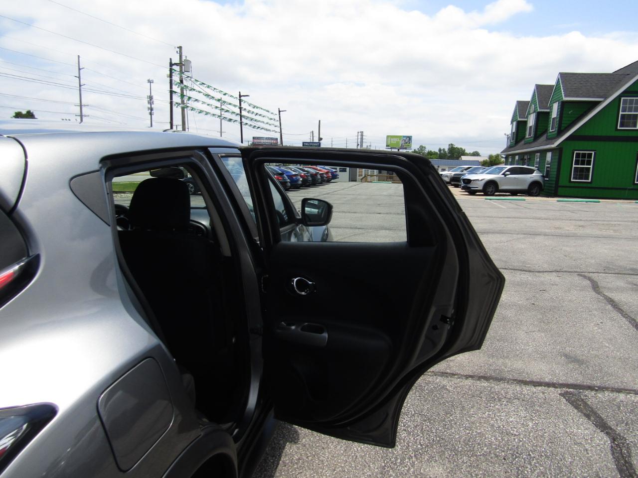 Nissan Juke S AWD 2016