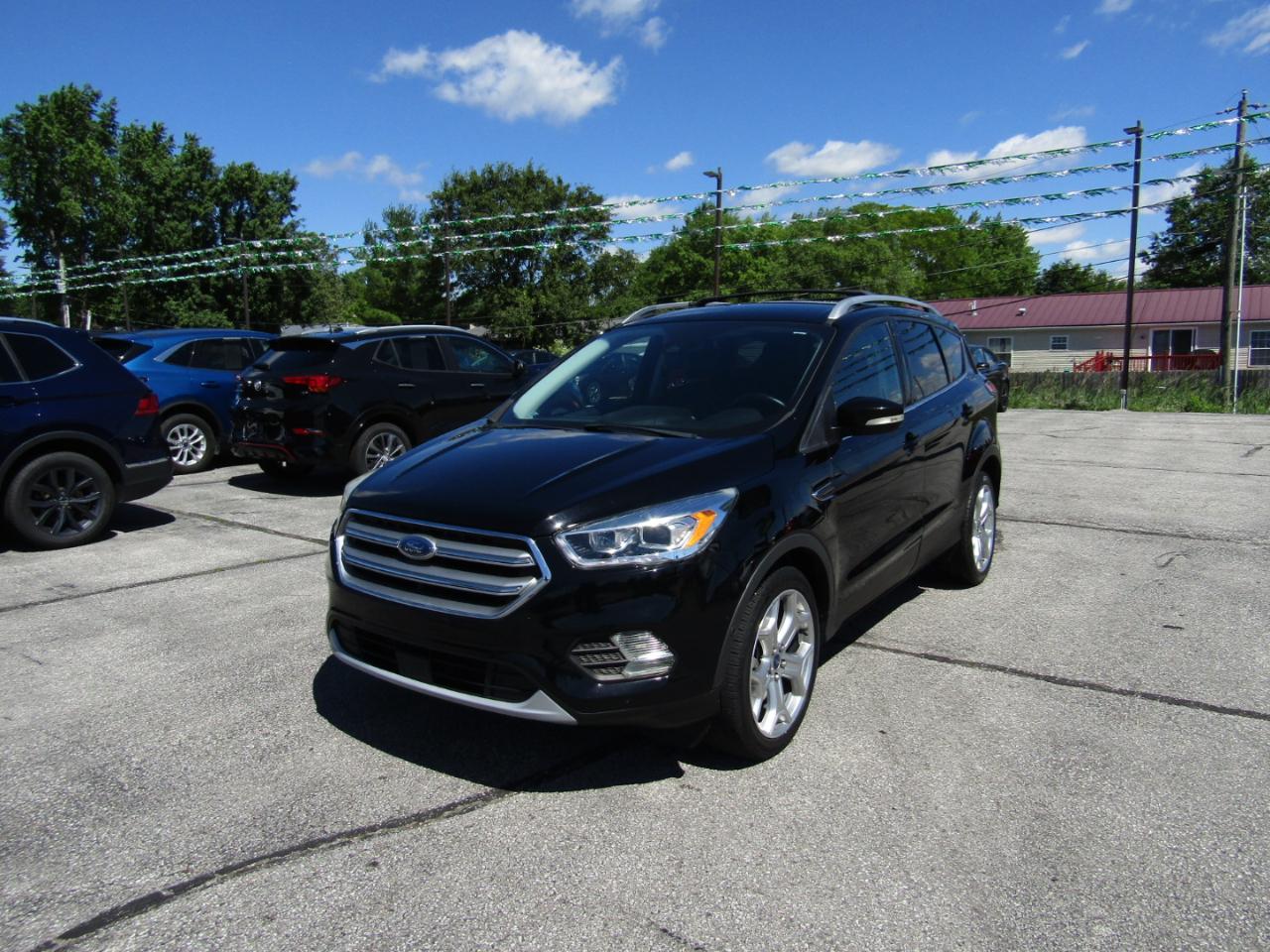 Ford Escape Titanium 4WD 2017