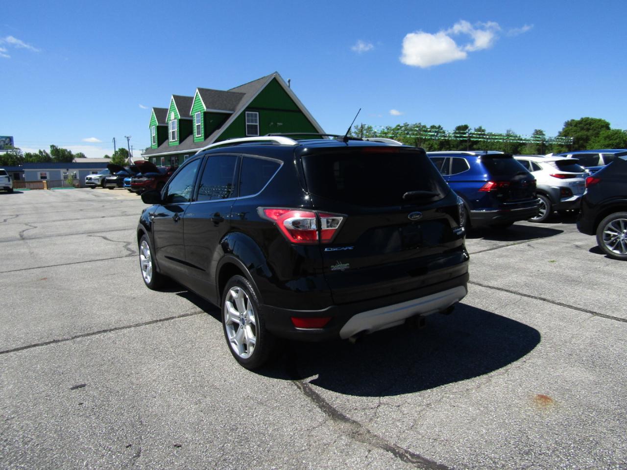 Ford Escape Titanium 4WD 2017