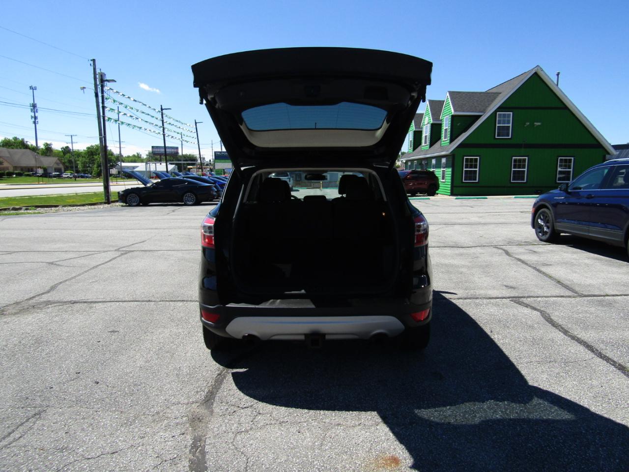 Ford Escape Titanium 4WD 2017