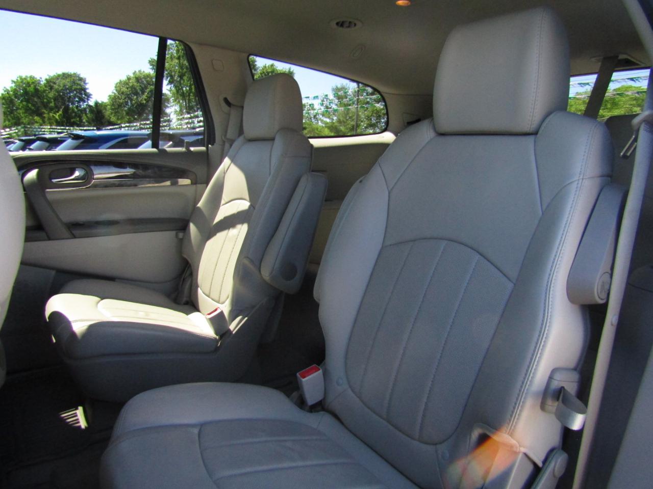 Buick Enclave Leather 2015