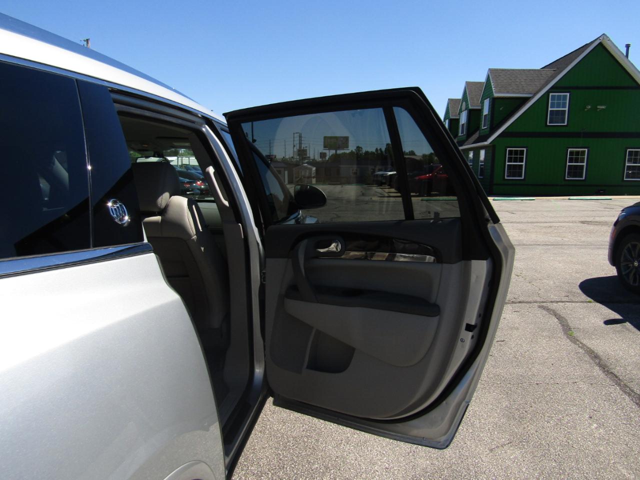 Buick Enclave Leather 2015