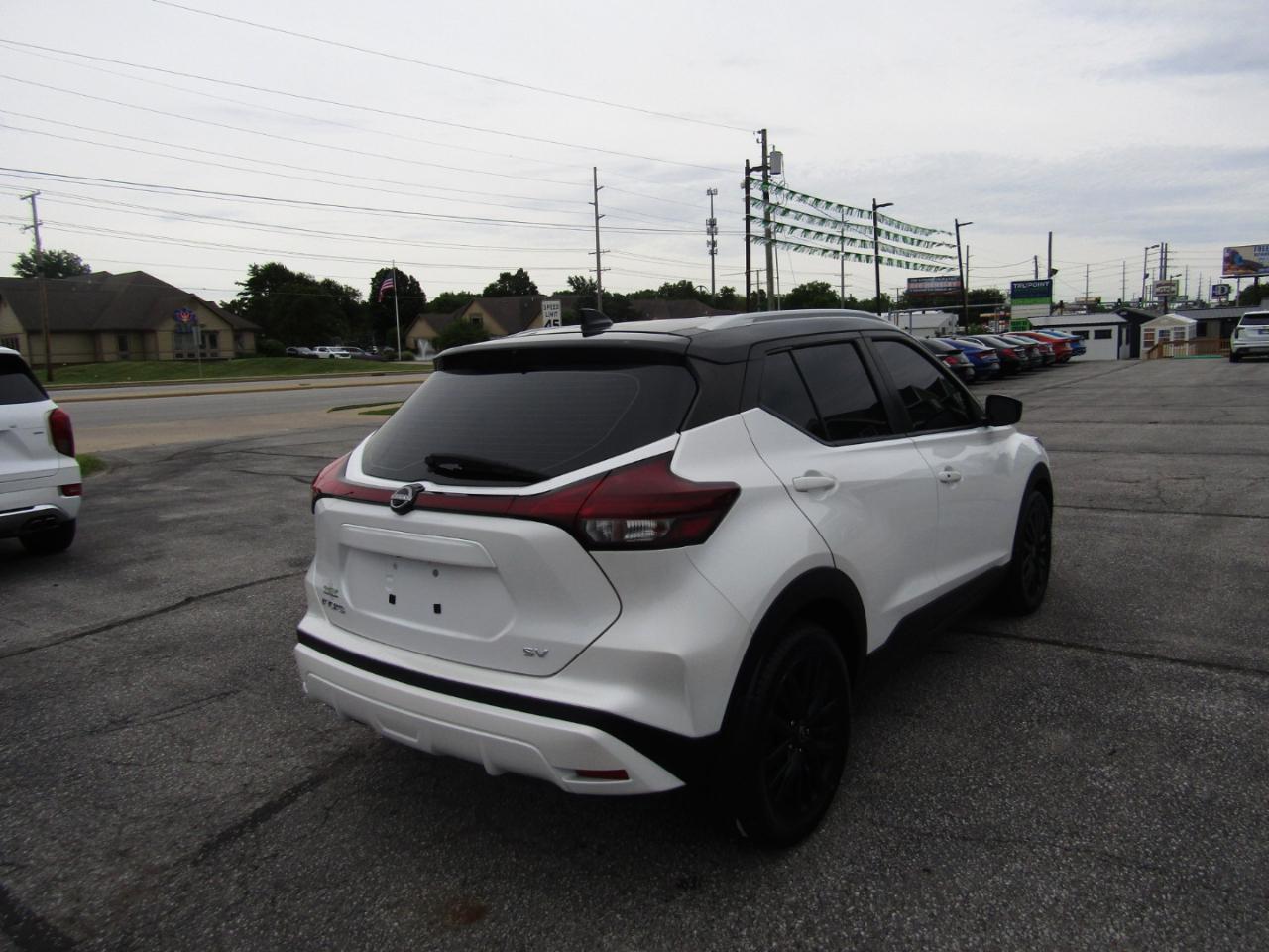 Nissan Kicks SV 2023