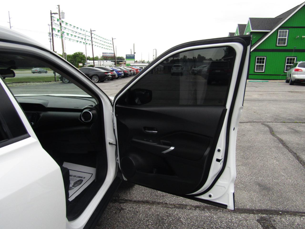 Nissan Kicks SV 2023
