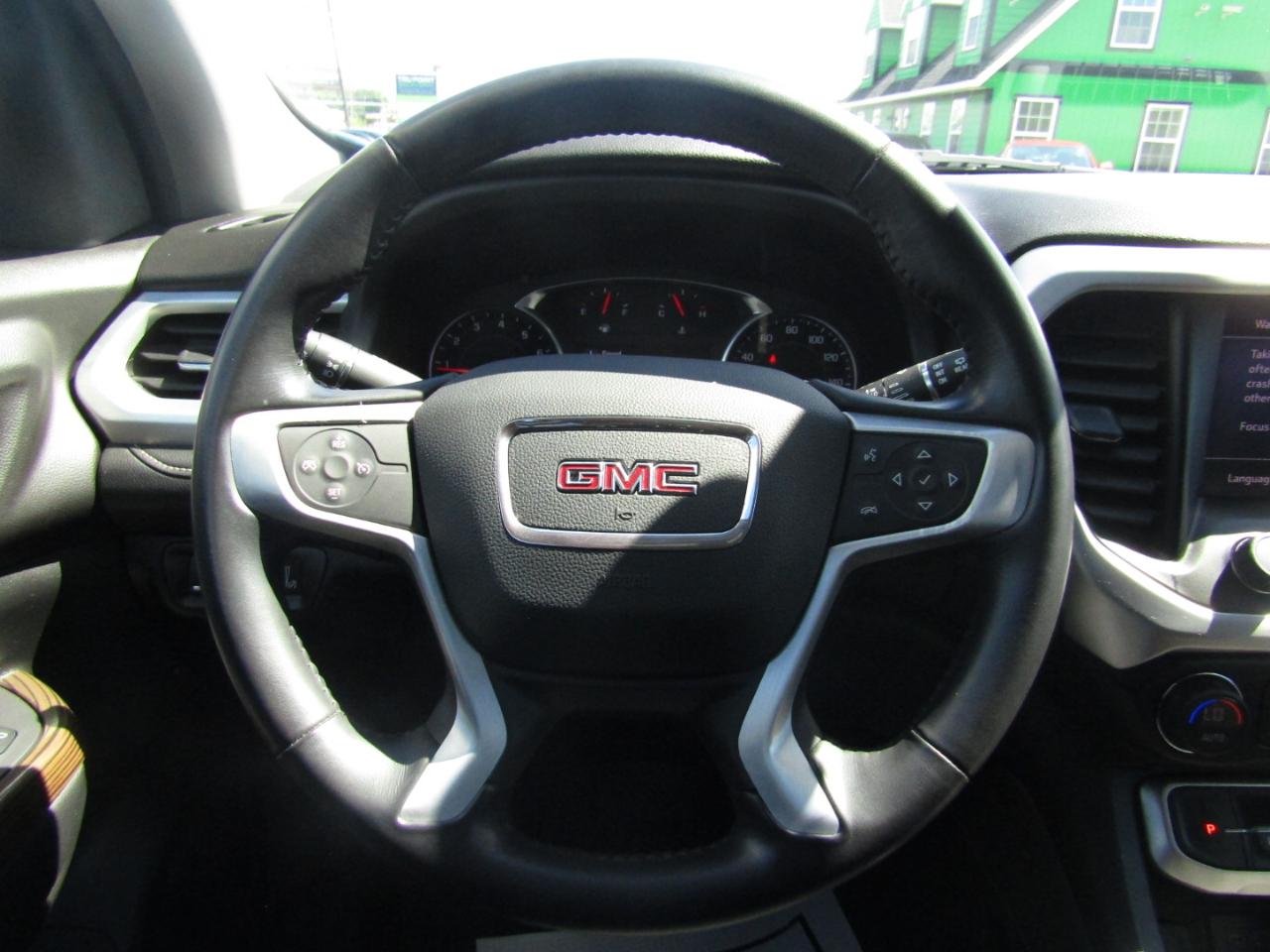 GMC Acadia SLE 2020