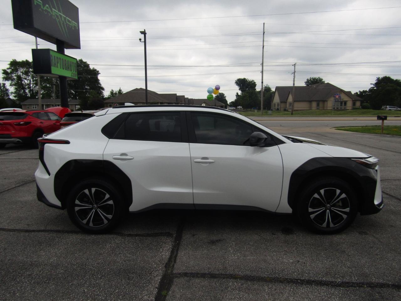 Toyota BZ4X XLE 2023