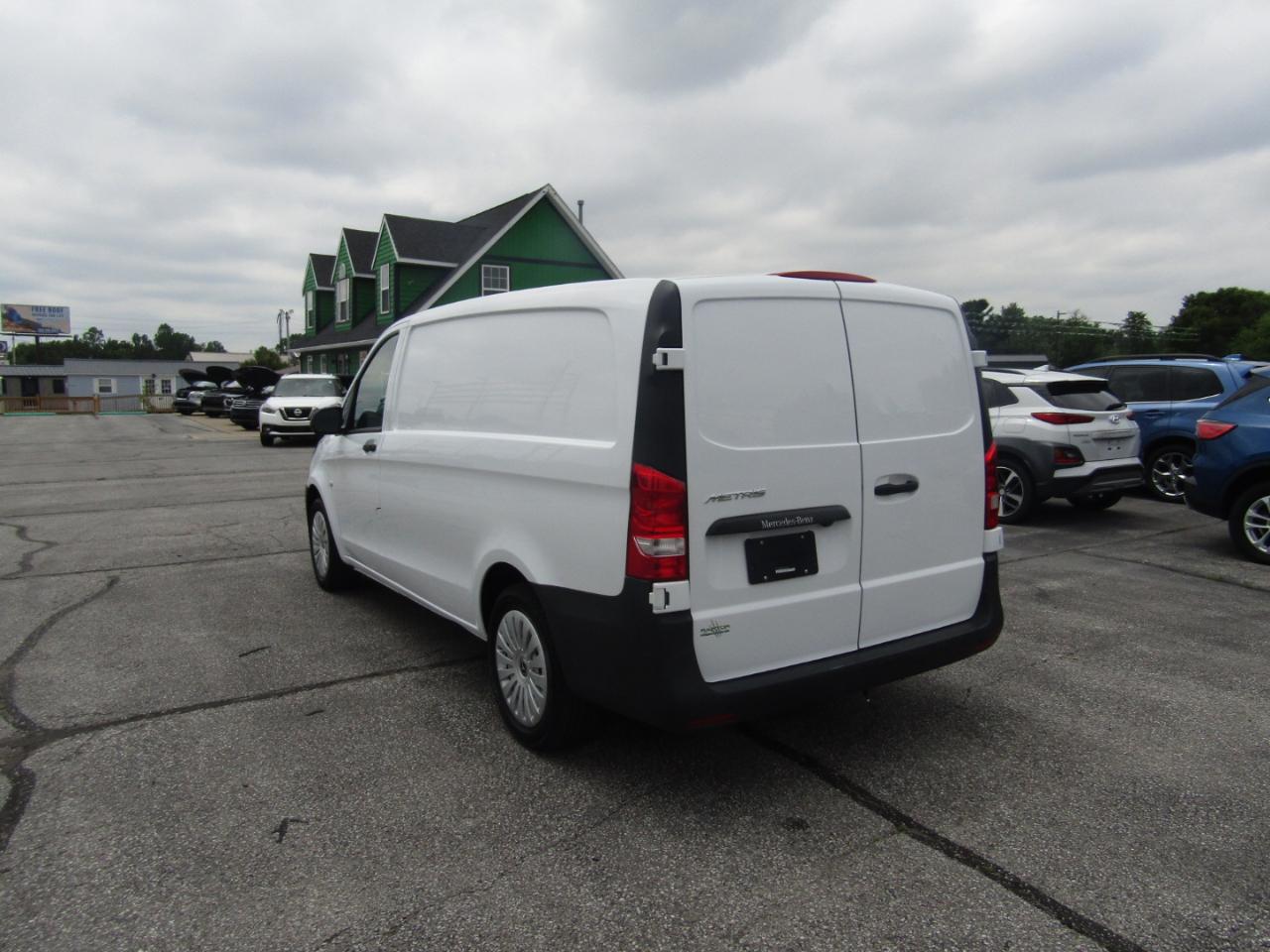 Mercedes-Benz Metris Cargo Van 2020