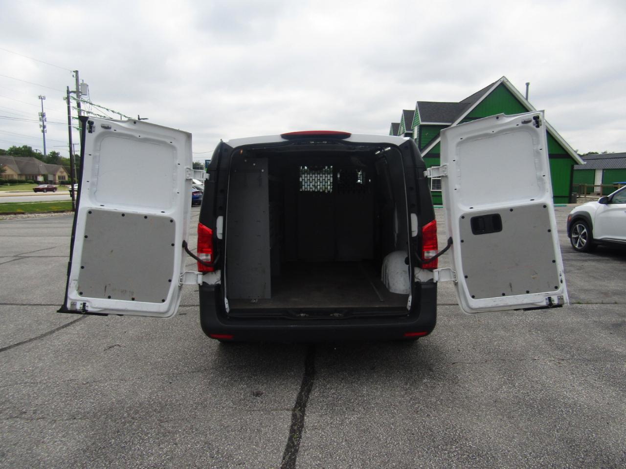 Mercedes-Benz Metris Cargo Van 2020