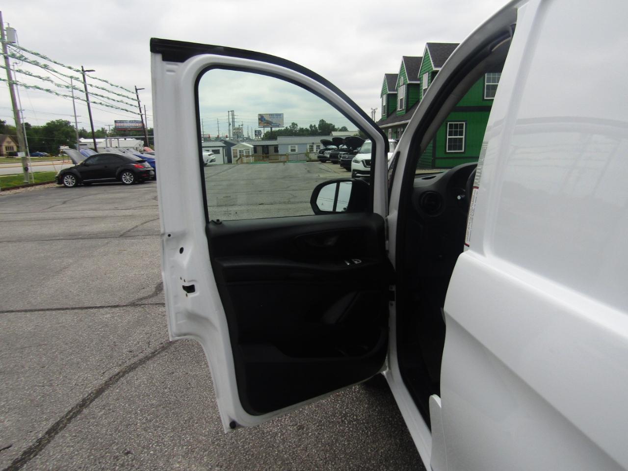 Mercedes-Benz Metris Cargo Van 2020