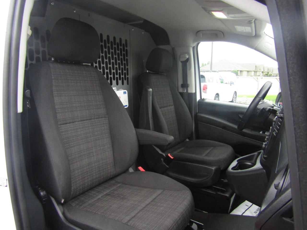 Mercedes-Benz Metris Cargo Van 2020