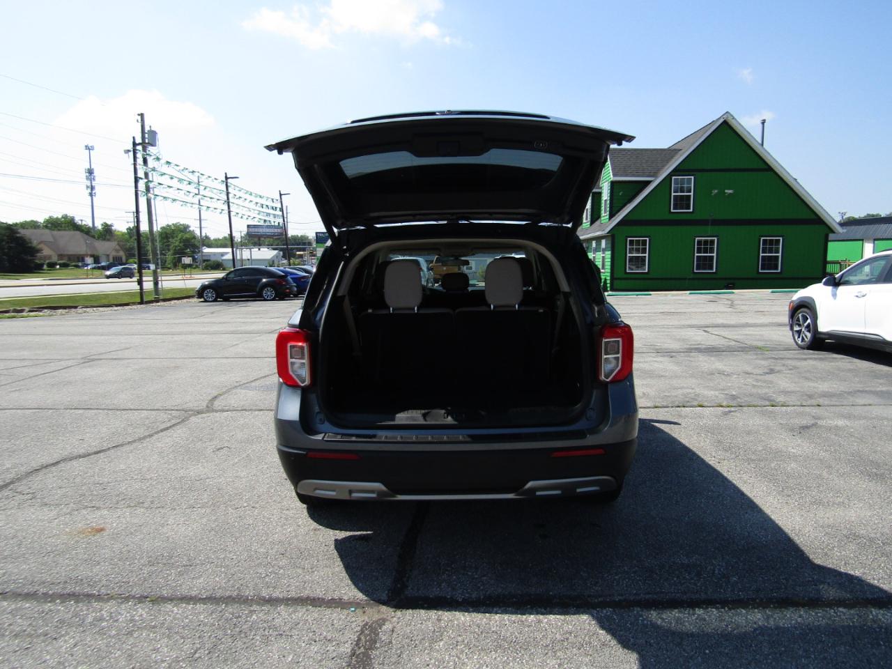 Ford Explorer  2023