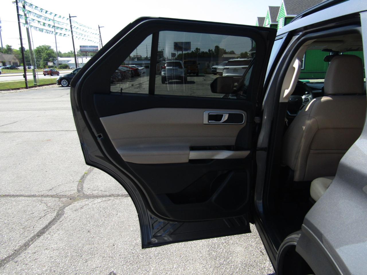 Ford Explorer  2023