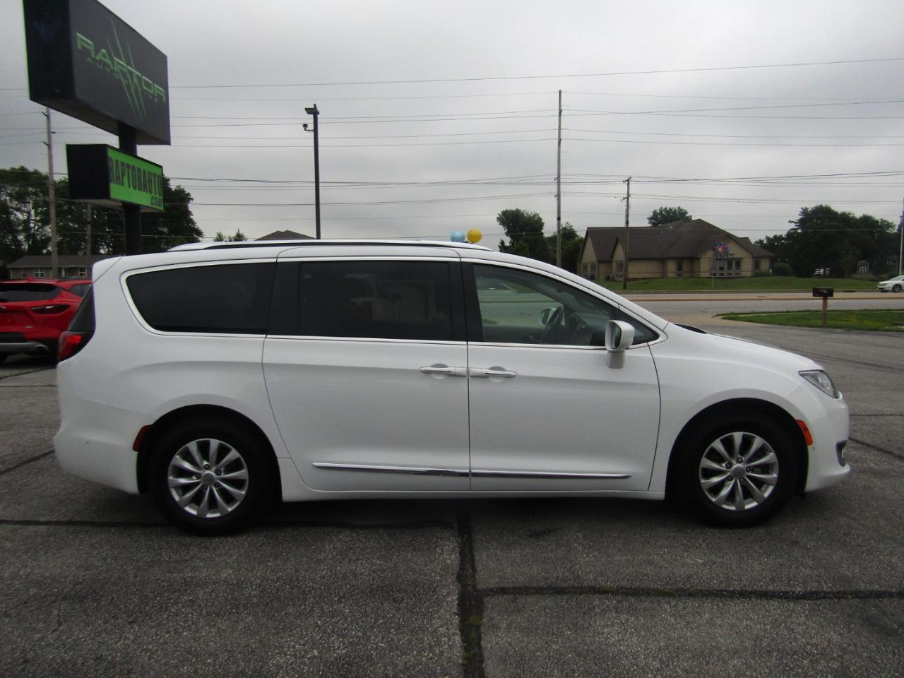 Chrysler Pacifica Touring-L 2018