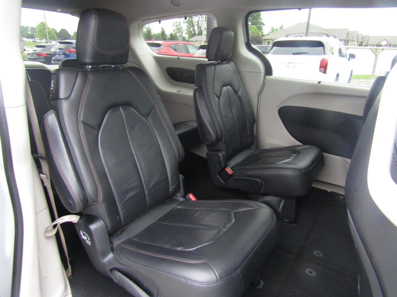 Chrysler Pacifica Touring-L 2018