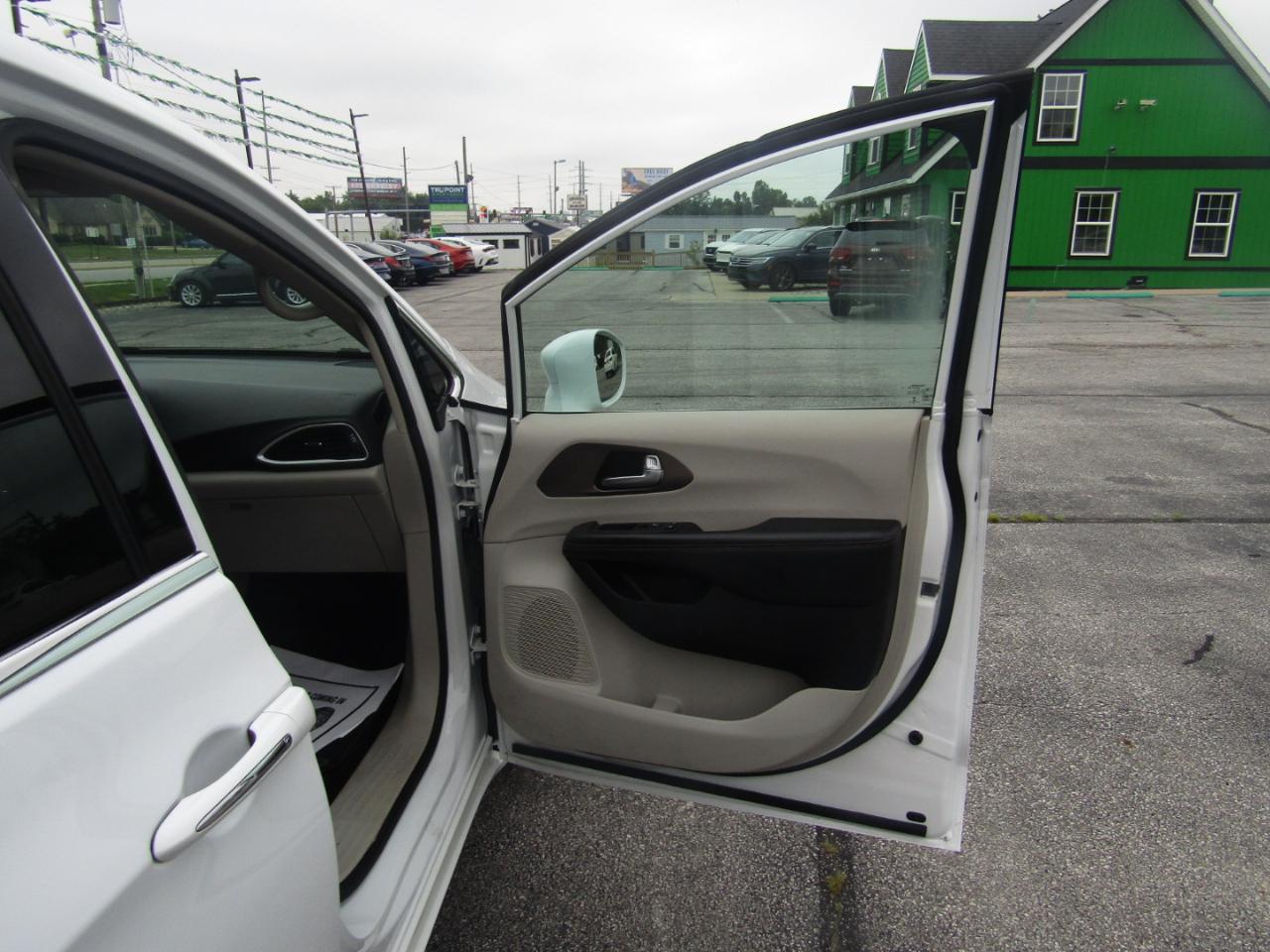 Chrysler Pacifica Touring-L 2018