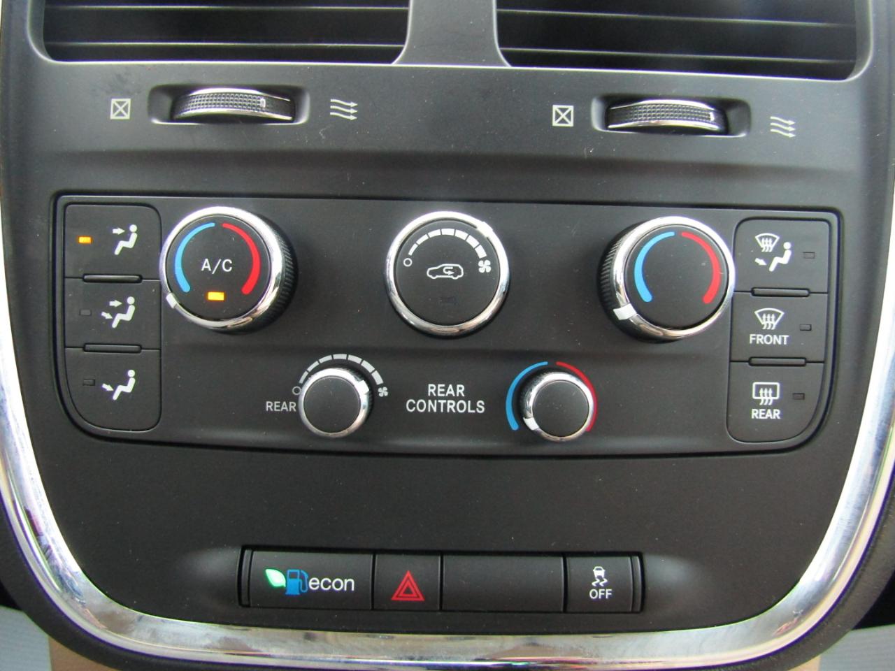 Dodge Grand Caravan SE 2016