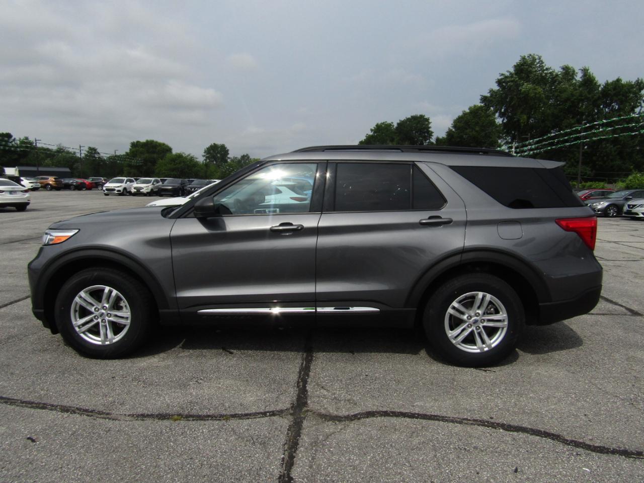 Ford Explorer XLT AWD 2022