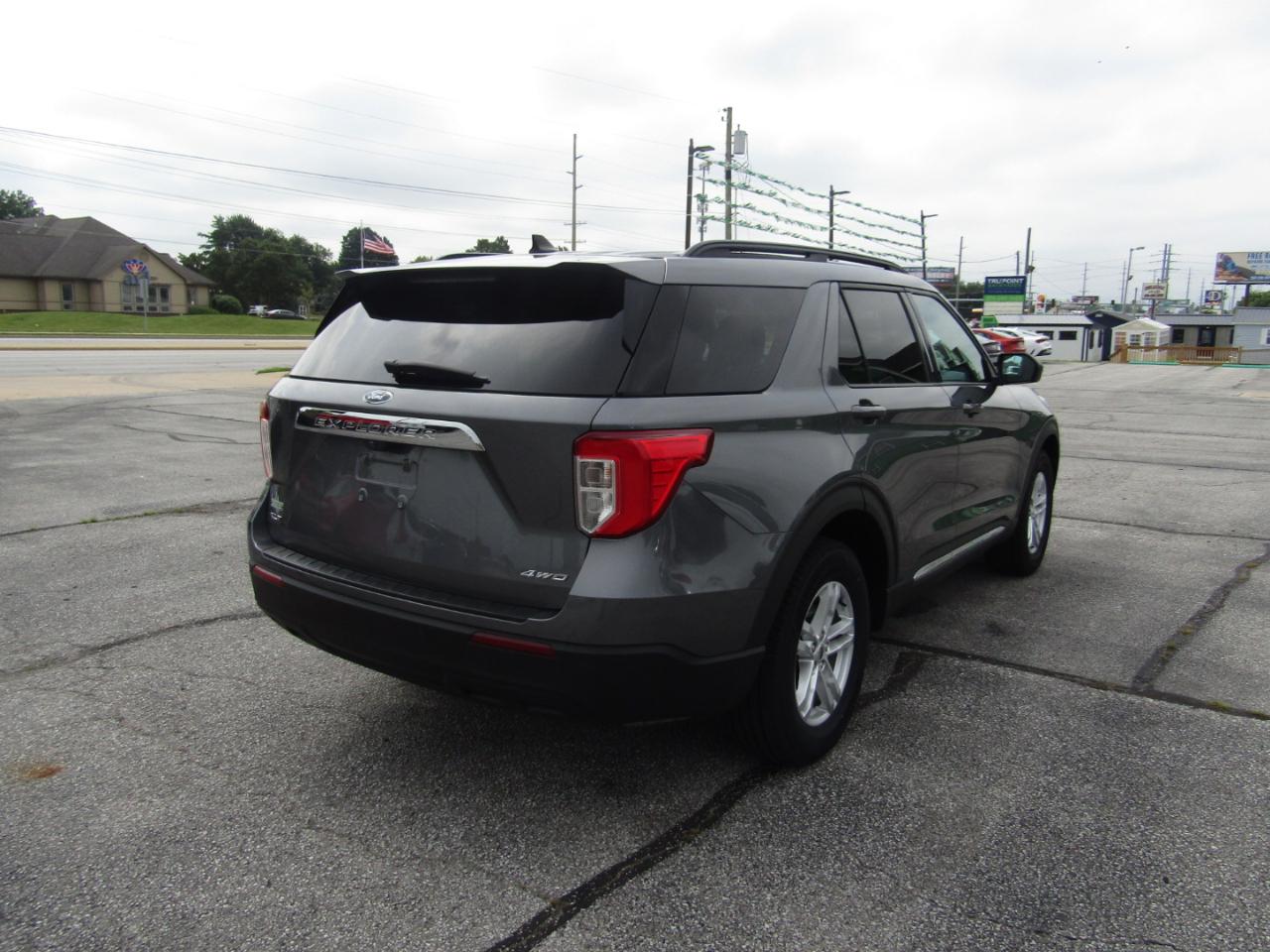 Ford Explorer XLT AWD 2022