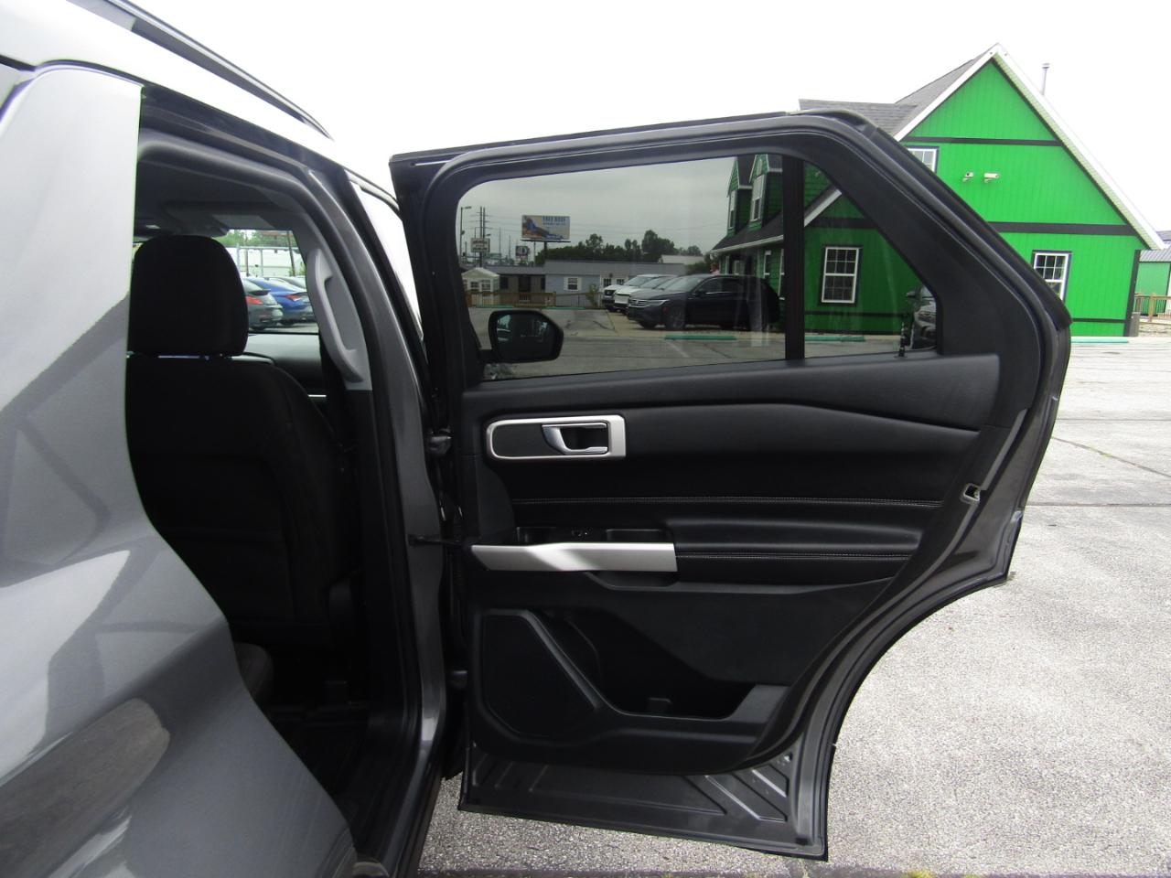 Ford Explorer XLT AWD 2022