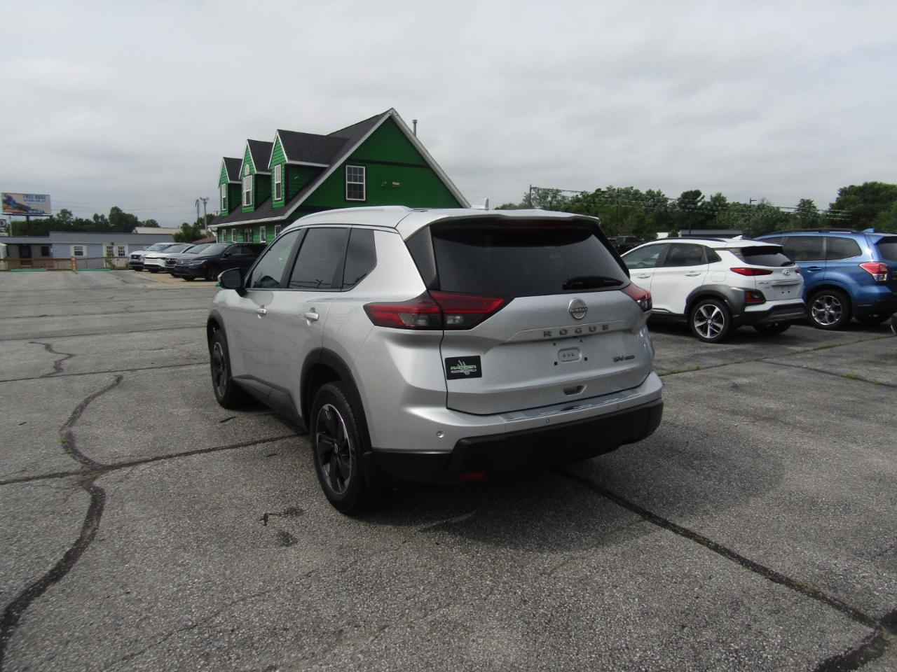 Nissan Rogue SV AWD 2024
