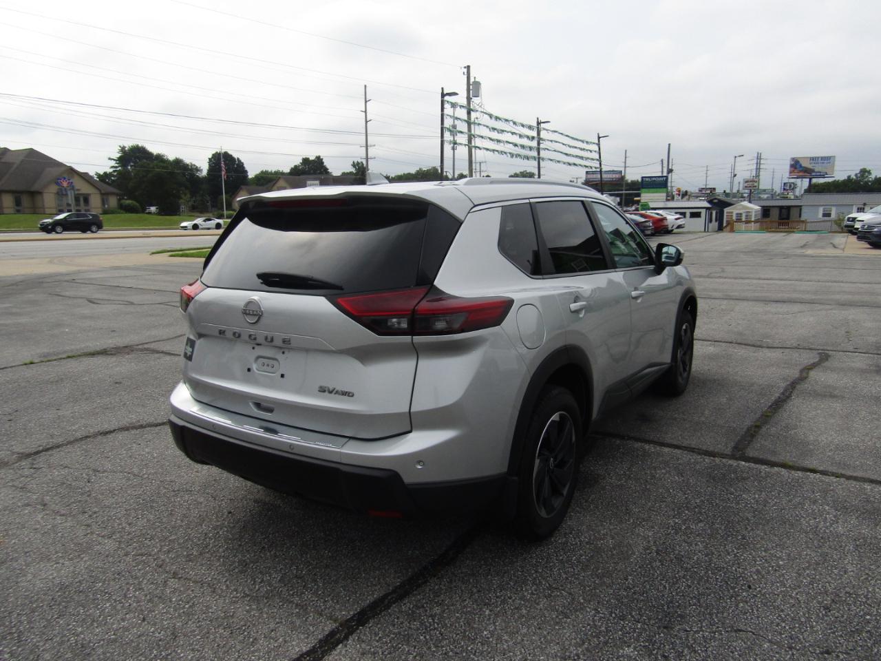 Nissan Rogue SV AWD 2024