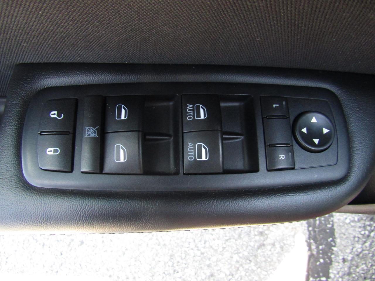Chrysler 200 Limited 2015