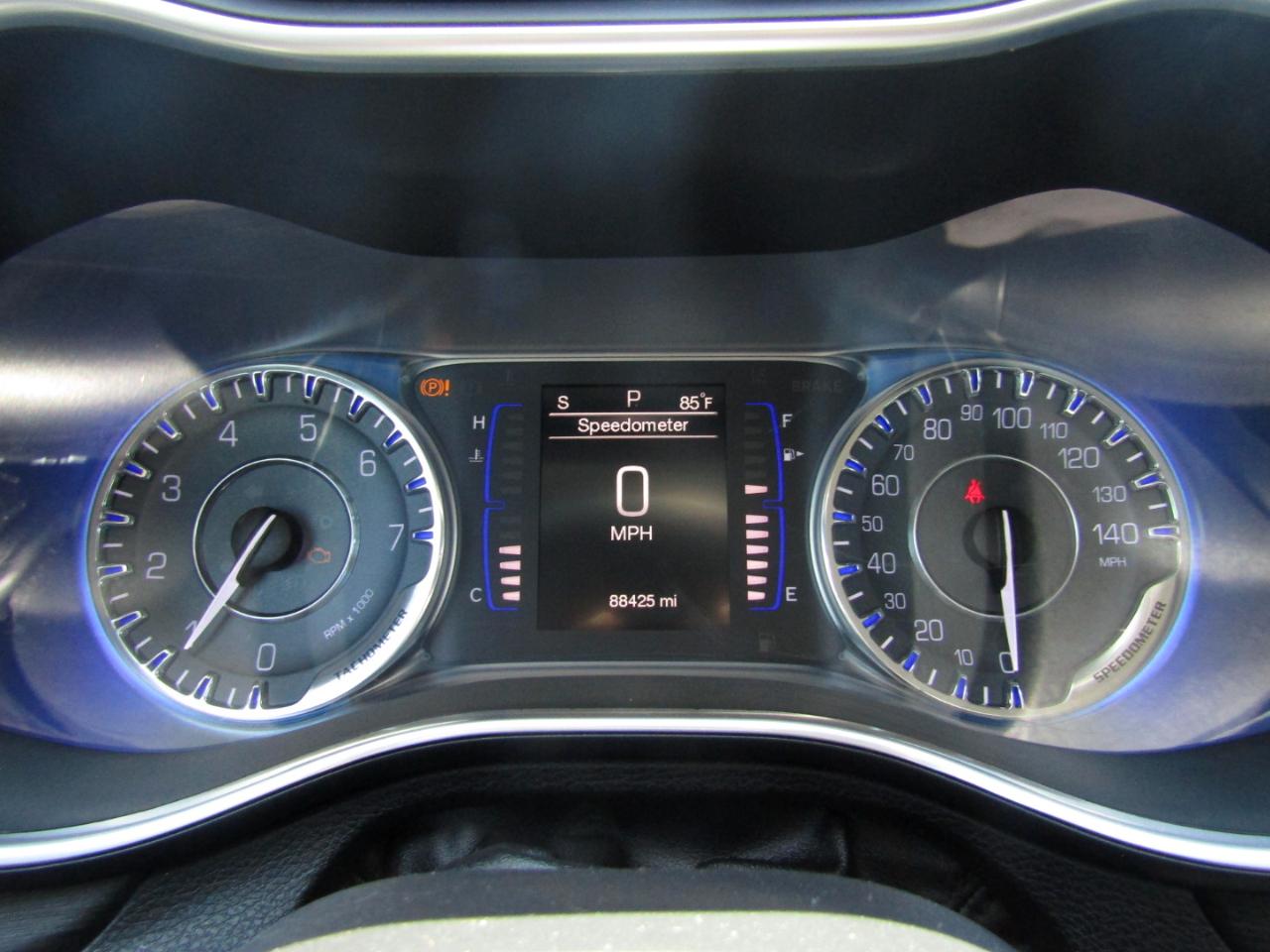 Chrysler 200 Limited 2015