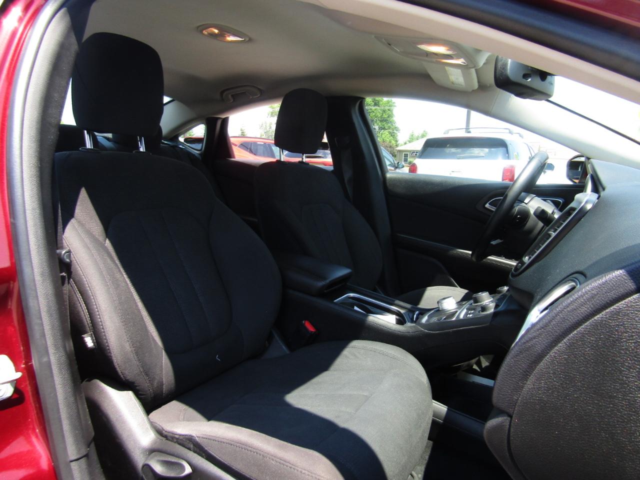 Chrysler 200 Limited 2015
