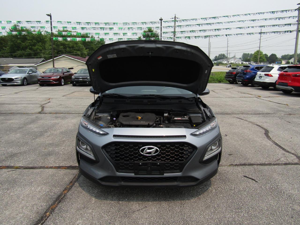 Hyundai Kona SE AWD 2021