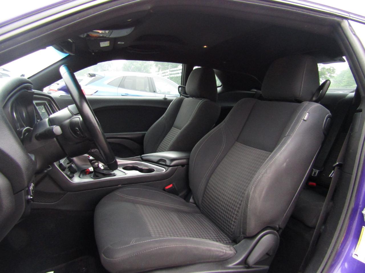 Dodge Challenger SXT 2019