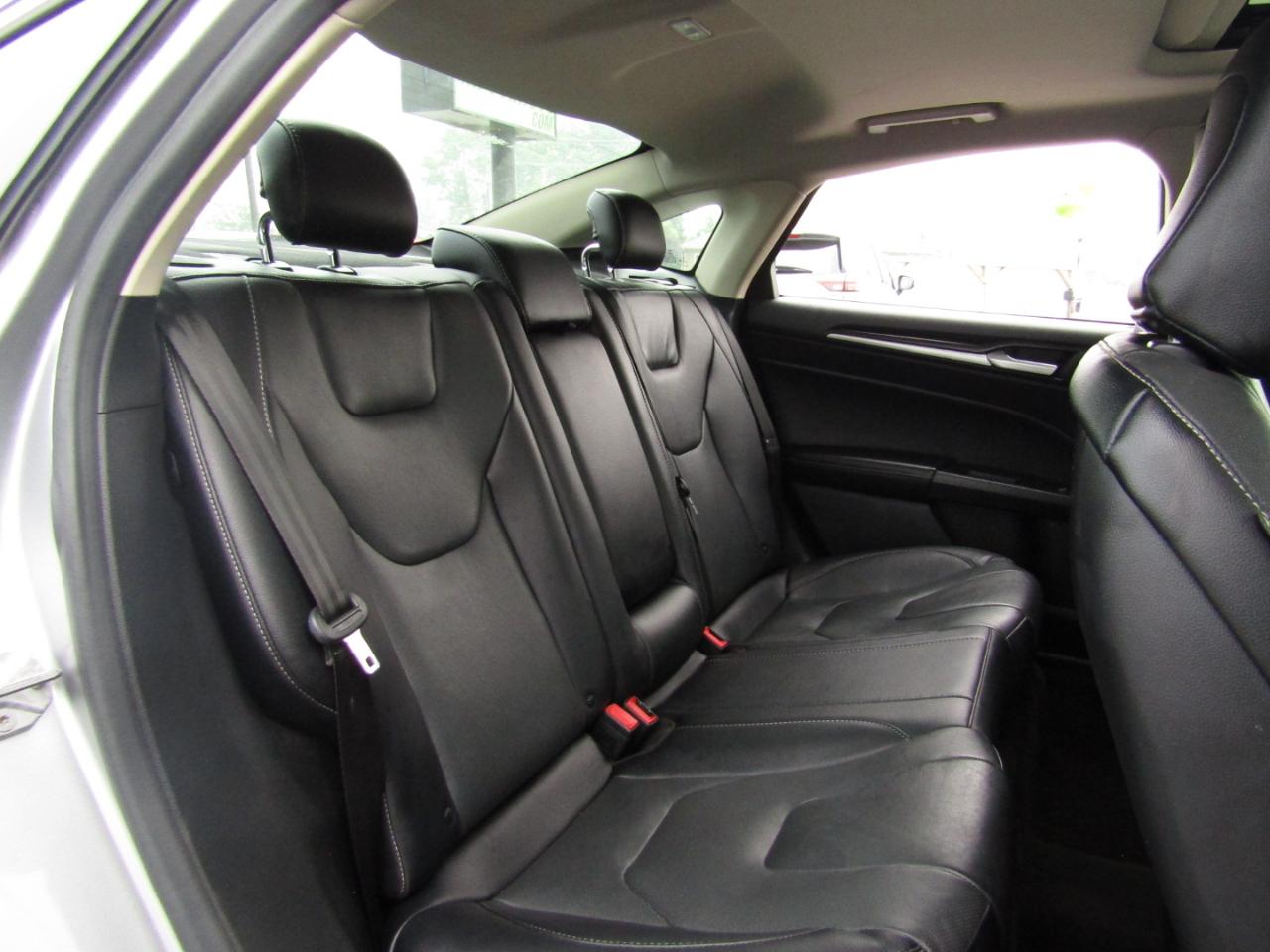 Ford Fusion Titanium AWD 2020