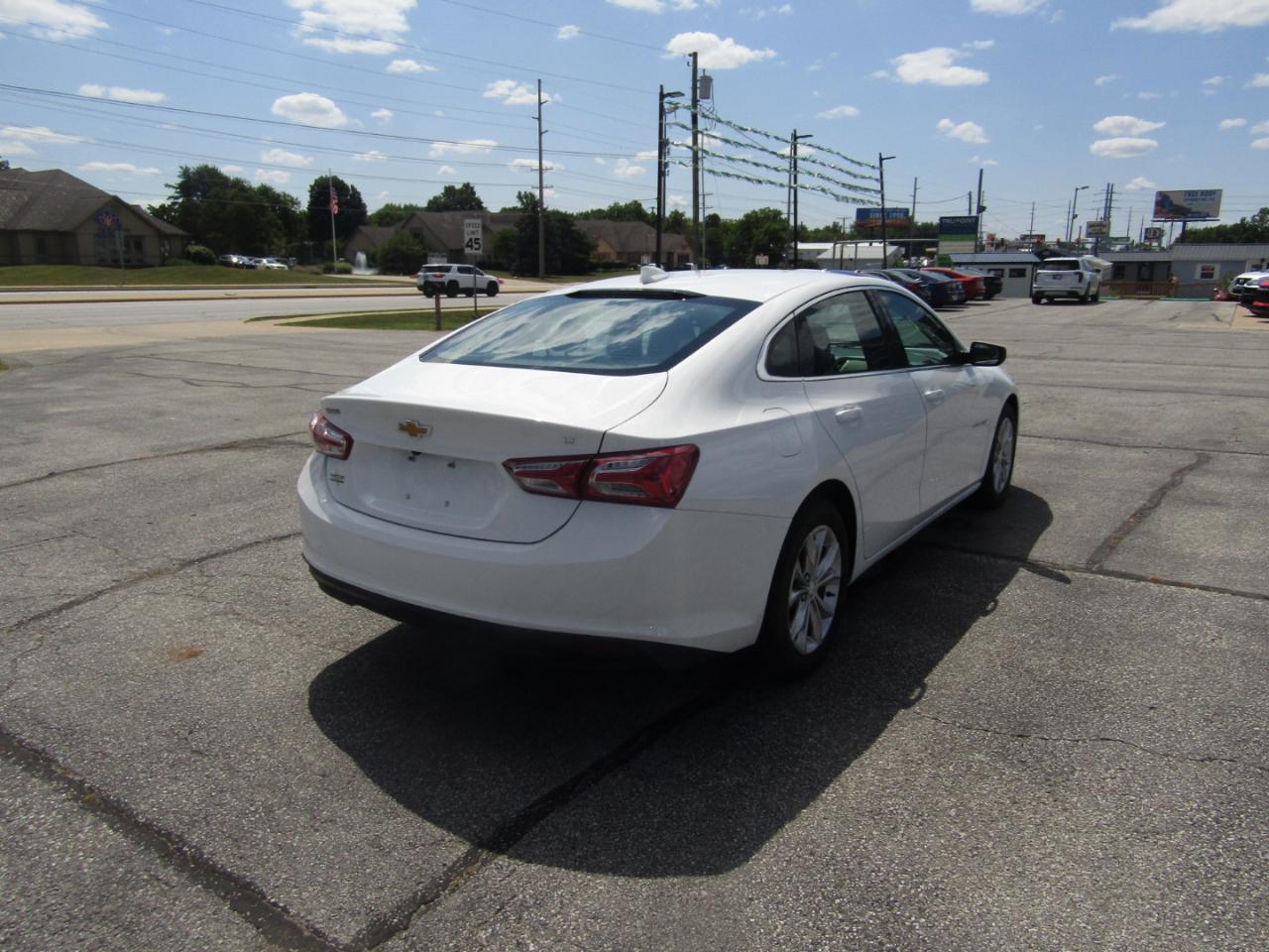 Chevrolet Malibu  2022