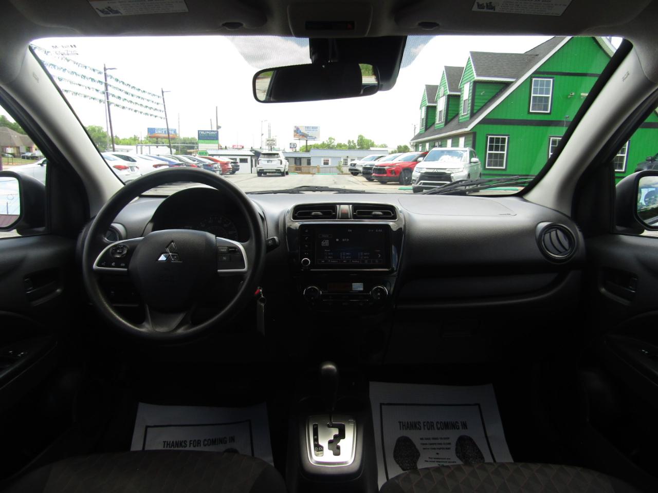 Mitsubishi Mirage ES 2022